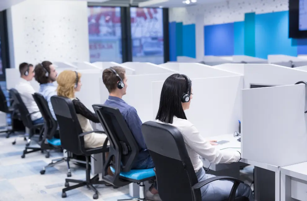 The Future of Call Centers in Fintech: Trends to Watch