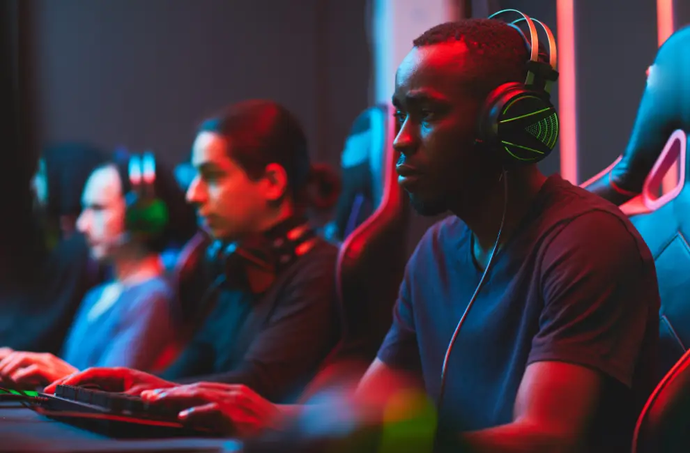 Integrating Gamification in EdTech Support Systems